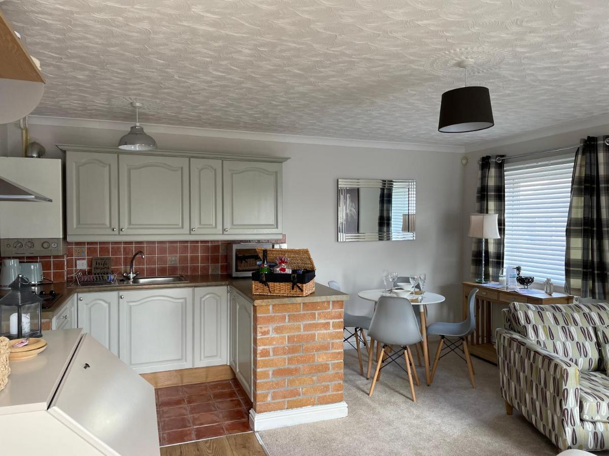 The Cwtch - A Self Contained One Bedroom Annex Pwllheli Eksteriør bilde